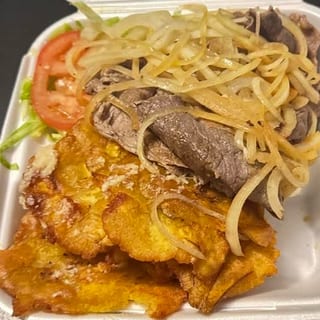 Bistec Encebollado