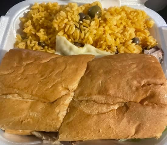 Sandwich de Lechon.